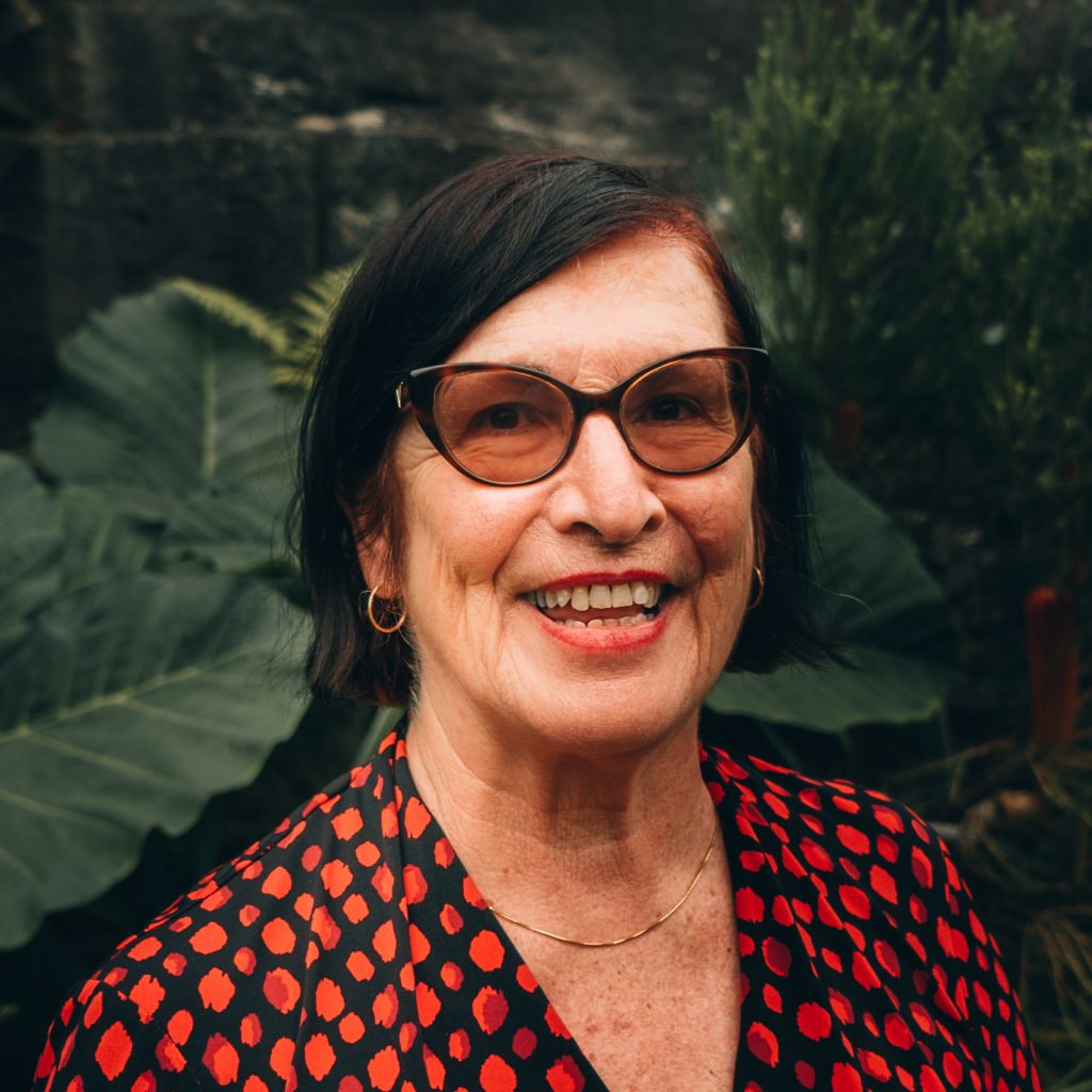 Portrait of Dr Helen Scott-Orr